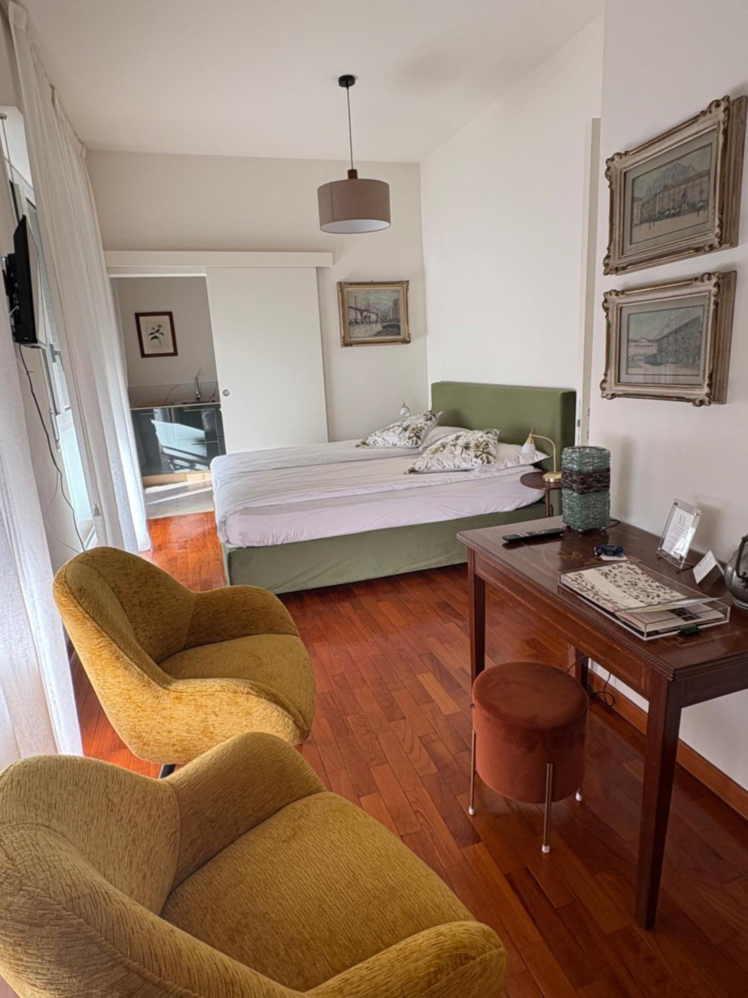 Acqua Two Apartment
