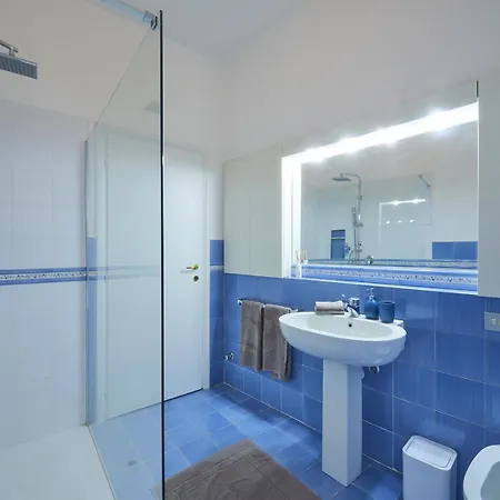 Verde Acqua Two Apartments Lecco Exterior photo